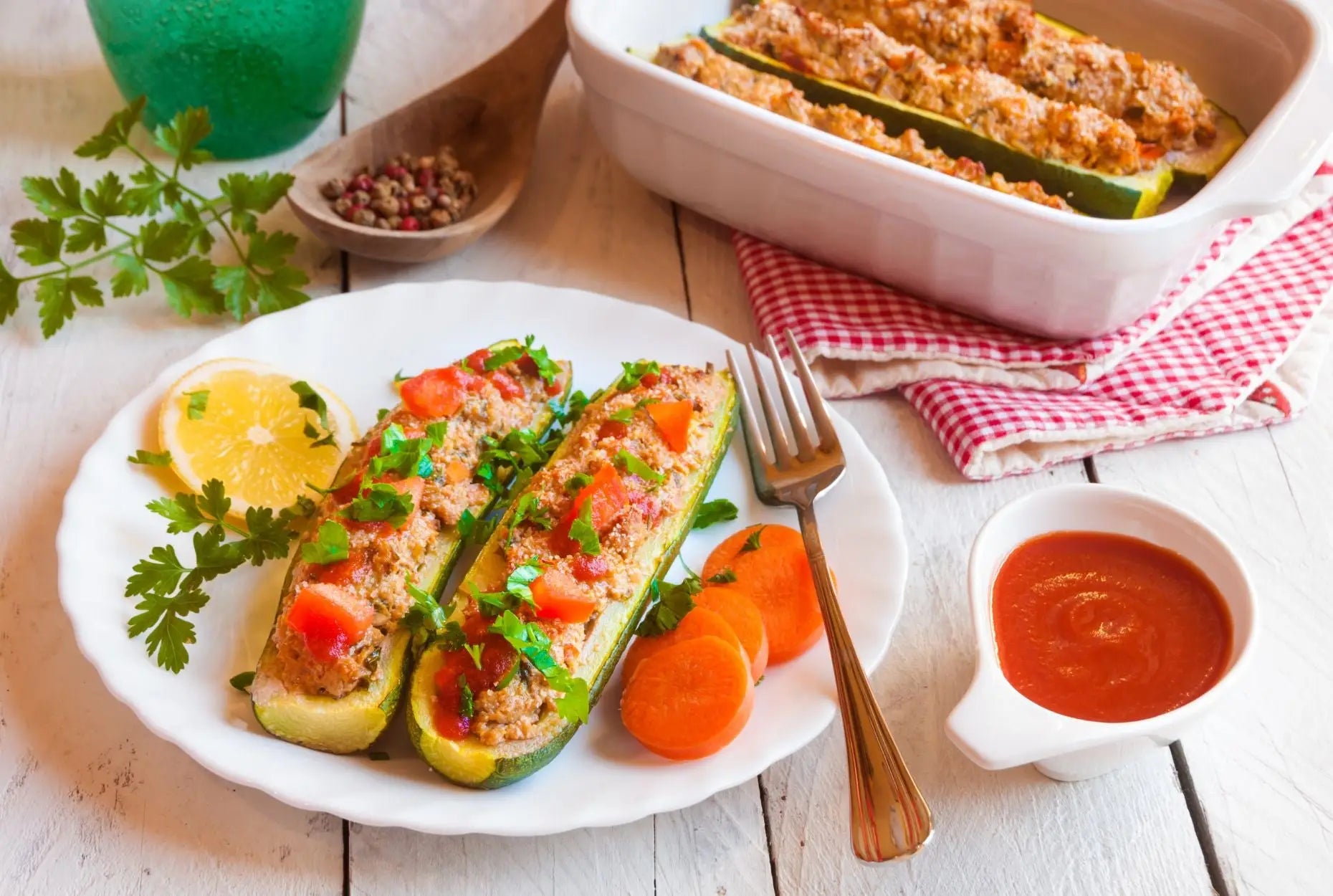 Lasagna-Stuffed Zucchini